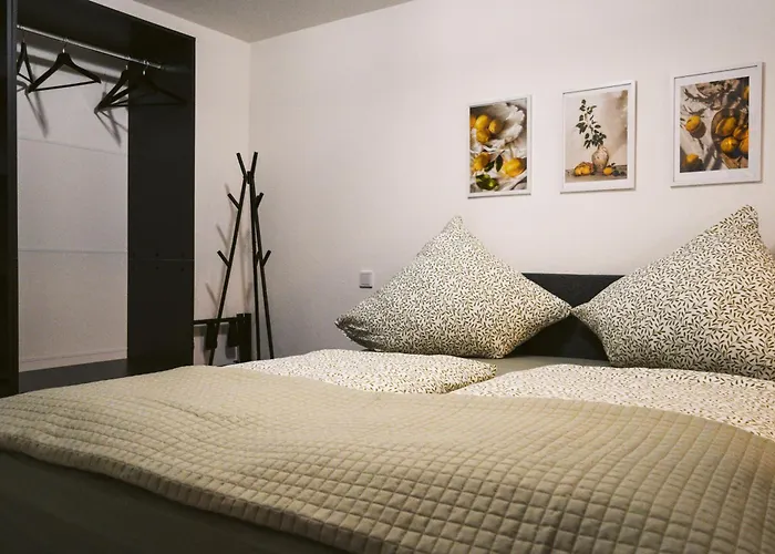 Alte Schule 아파트 첼 안 데어 모젤